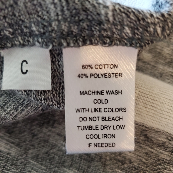 Loft Short Sleeve Sweater Cardigan - Picture 4 of 5